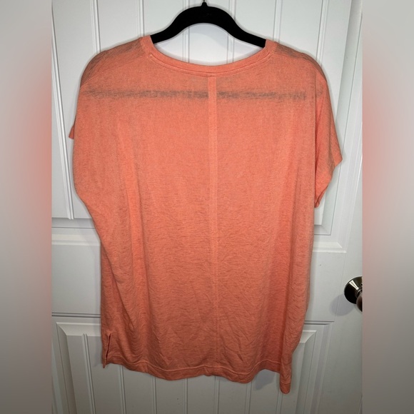 Athleta Release Tee Shirt Short Sleeve Island Coral - Picture 6 of 6